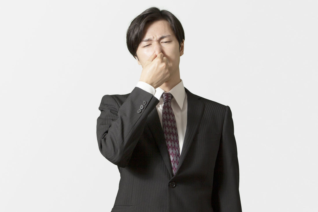 皮脂と体臭の関係｜乾燥が体のニオイを強める理由と対策